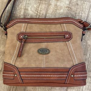 BOC purse in perfect condition